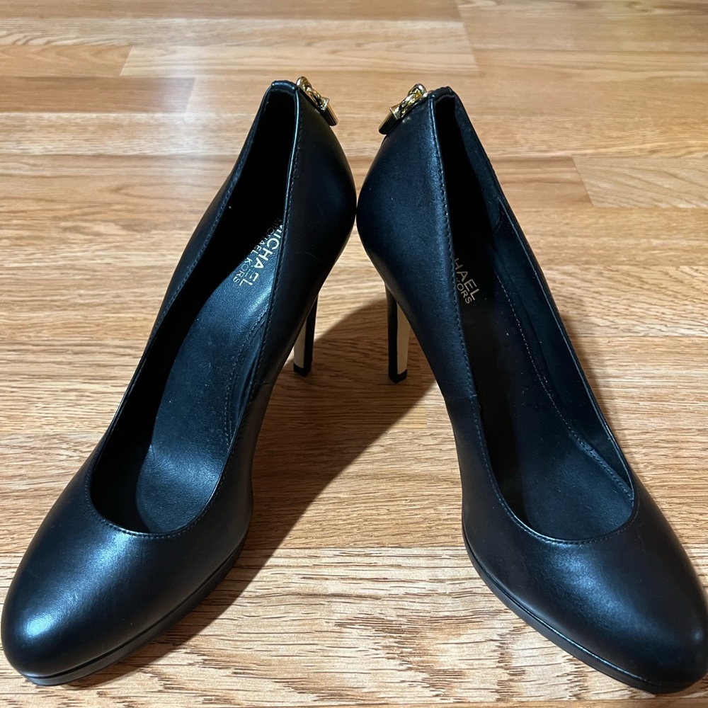 MICHAEL Michael Kors Elegant Black Heels